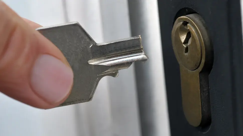 La clé cassée Notschlüsseldienst Uelzen | Schlüssel abgebrochen