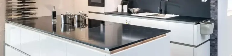 Kratzfeste Küchenoberflächen Nordfriesland | Kochinsel