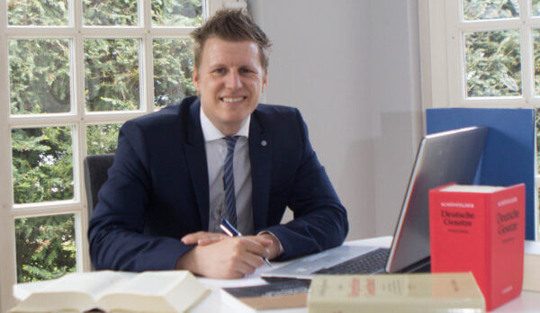 Rechtsanwalt in Minden: Kompetente Beratung im Strafrecht, Arbeitsrecht, Verkehrsrecht & Ausländerrecht