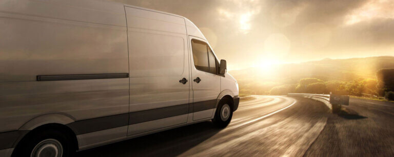 Umzug in Bremen leicht gemacht: LKW, Sprinter oder Transporter? So findest Du das richtige Fahrzeug für Deinen Umzug