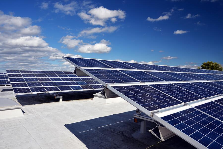 Dein Fachmann rund um das Thema Elektroinstallation in Extertal | Photovoltaik-Anlagen der SCHAPER und JUNG Elektrotechnik GmbH & Co. KG