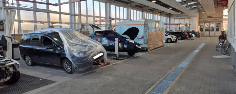 Unfallinstandsetzung von Fahrzeugen und Fahrzeuglackierungen in Coesfeld | Instandsetzung von Autos bei Richter Lackierungen GmbH