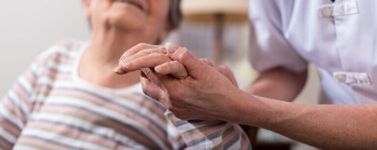 Pflegedienst und Arbeitgeber mit Zukunft in Hann. Münden | Einfühlsame Betreuung fördert das Wohlbefinden und die Lebensqualität von Senioren in der häuslichen Pflege.