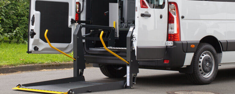 Krankenfahrten Rhauderfehn | Krankenfahrten mit Rollstuhllift