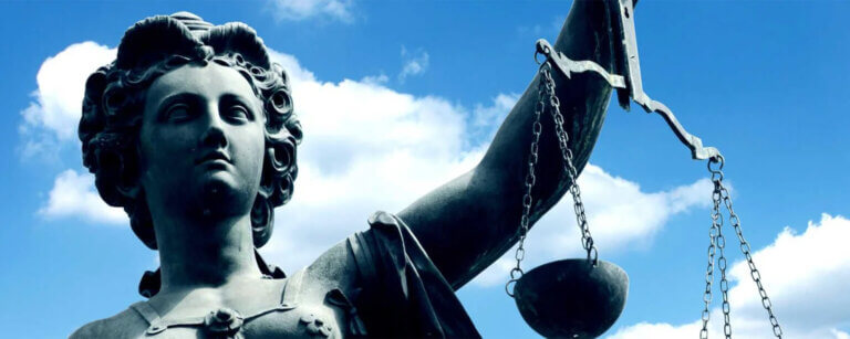 Mietmängel in Rendsburg | Bild der Statue Justitia