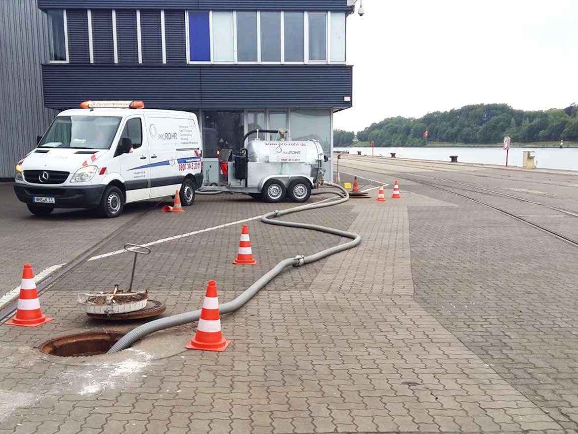 Rohr- und Kanalreinigung Neumünster | Kanalreinigung durch proRohr