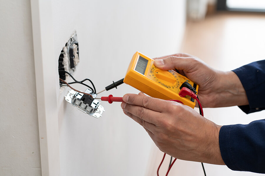 Elektroinstallationen Alfeld | Messung und Fehlerdiagnose gewährleisten den sicheren Betrieb von elektrischen Anschlüssen im Gebäude