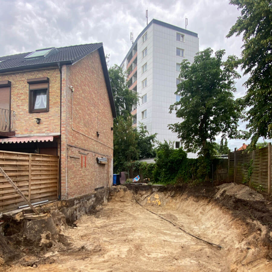 Abbrucharbeiten Wedel | Abbruch- und Erdarbeiten auf beengten Grundstücken – Hans Höpermann sorgt in Wedel für präzise Umsetzung auch in anspruchsvollen Wohnlagen