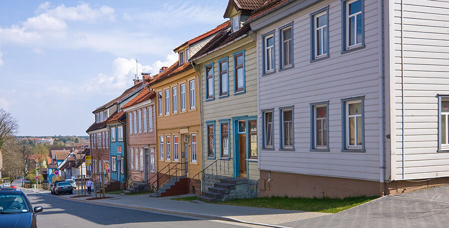 Lokale Empfehlung Manz Immobilien in Clausthal-Zellerfeld | Charakteristische Häuser im Oberharz – Manz Immobilien kennt den regionalen Markt seit über 30 Jahren