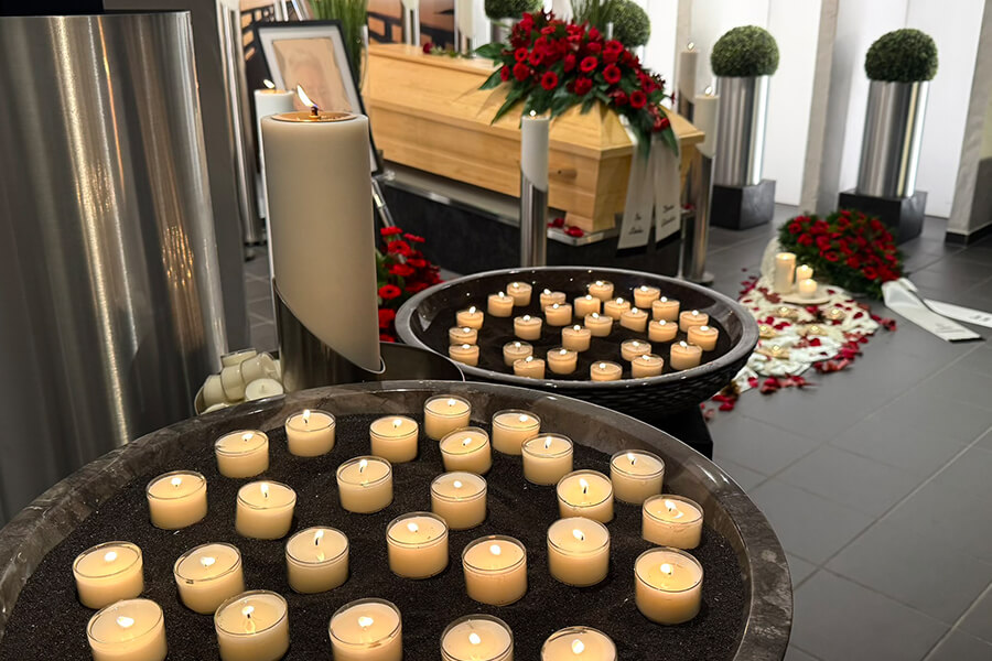 Bestattungen Osnabrück | Individuell gestaltete Trauerfeier in den Räumen des Bestattungshauses Pietsch in Osnabrück
