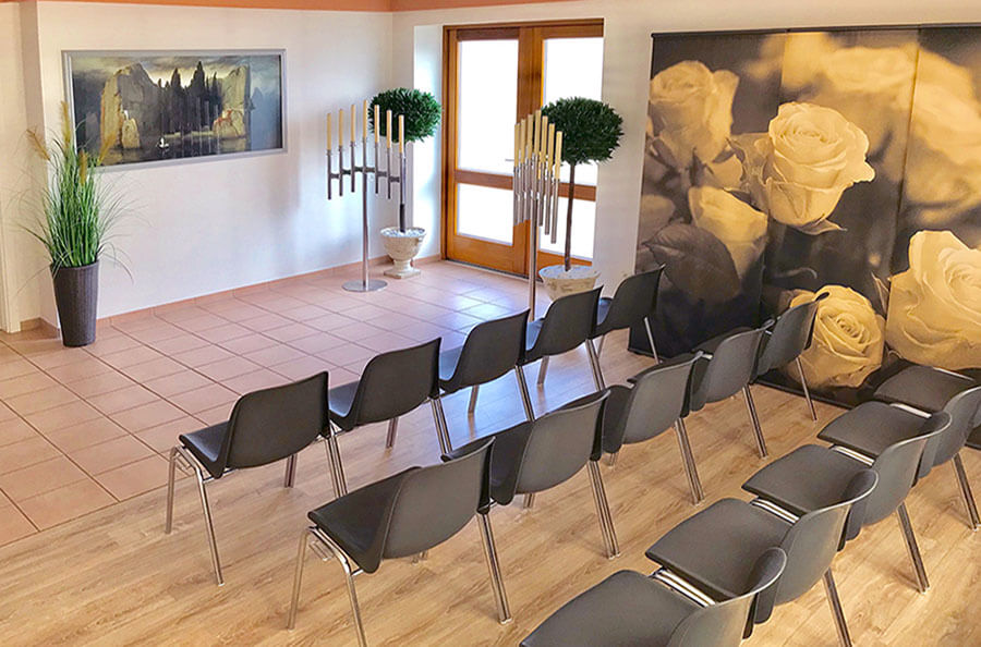 Bestattungsvorsorge Lemförde | Würdevolle Räumlichkeiten für den Abschied im Bestattungshaus Stroink und Brzezina