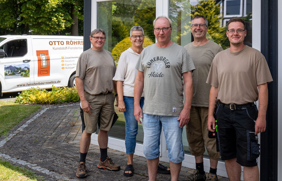 Fensterbau Soltau | Das eingespielte Team der Otto Röhrs GmbH rund um Tischlermeister Olaf Röhrs steht Dir persönlich zur Seite