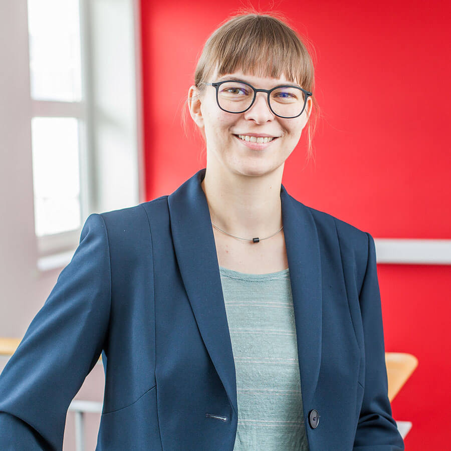 Steuerberater Flensburg | Steuerberaterin Katja Bock führt die Kanzlei mit ihrem Team an den Standorten Flensburg und Sörup