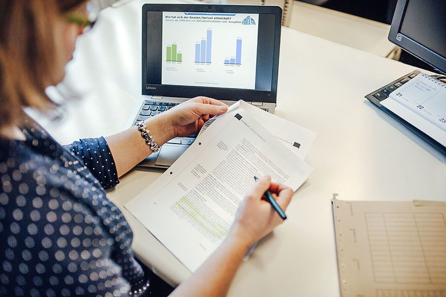 Steuerberater Bad Iburg | Betriebswirtschaftliche Auswertungen und Erfolgsgespräche bei Koch & Westing