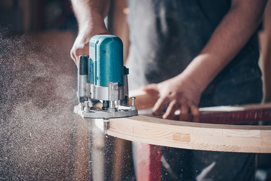 Möbel- und Bautischlerei Nienburg (Weser) | Moderne Maschinen und handwerkliches Können vereint bei der Möbel- und Bautischlerei Meinhard Grafe