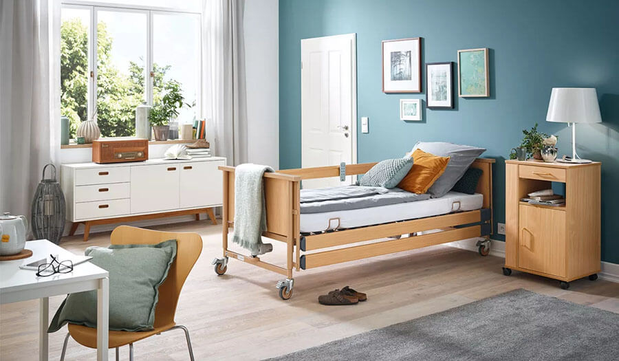 Pflegebetten in Barsinghausen | Das Dali Standard verbindet funktionale Pflegeeigenschaften mit einem wohnlichen Design und fügt sich unauffällig in jedes Schlafzimmer ein