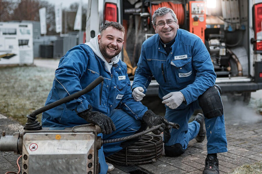 Rohrreinigung in Kamen | Das Team der KN-Kanaltechnik GbR